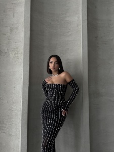 Rochie eleganta din tul cu maneci detasabile accesorizata cu perle si strasuri - Img 5
