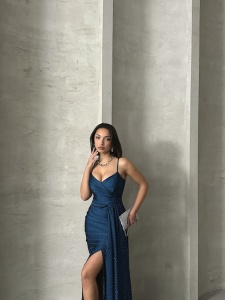 Rochie eleganta lunga cu bretele accesorizata cu strasuri - Img 5