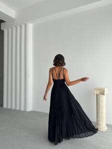Rochie eleganta lunga plisata cu insertii sclipitoare - Img 3