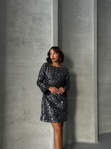 Rochie eleganta scurta cu paiete accesorizata la spate cu funda - Img 5