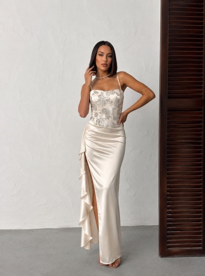 Rochie lunga eleganta din satin cu bust brodat si paiete - Img 2