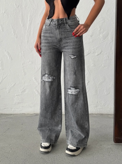 Blugi evazati cu rupturi si aplicatii din strasuri - Img 2