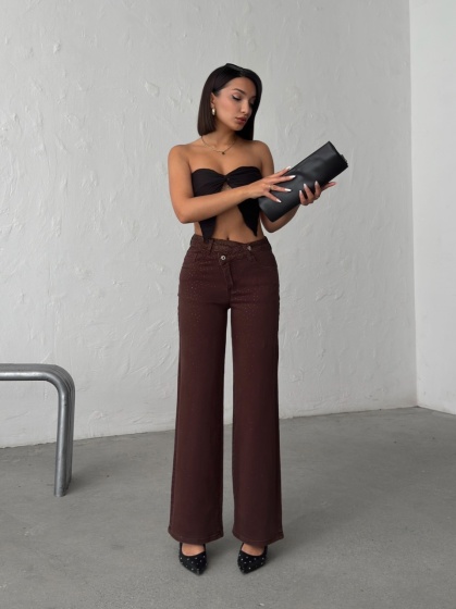 Blugi wide leg cu aplicatii din strasuri si talie asimetrica - Img 6