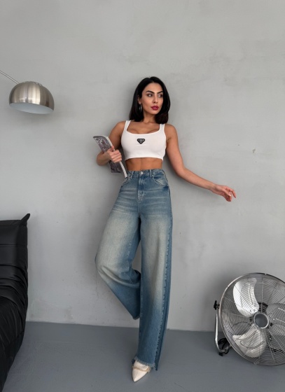 Blugi wide leg cu rupturi la tiv - Img 4
