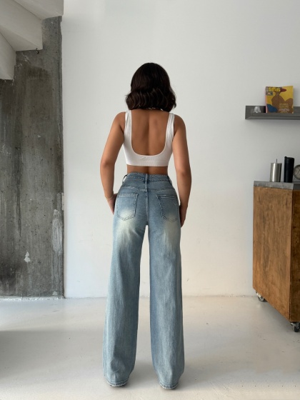 Blugi wide leg usor elastici accesorizati cu strasuri - Img 3