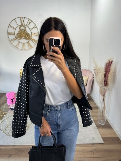 Geaca din piele ecologica cu tinte