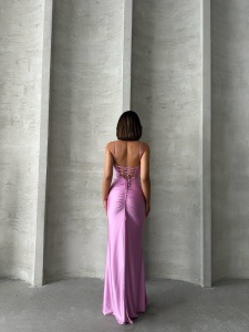 Rochie eleganta cu siret la spate accesorizata cu strasuri - Img 2