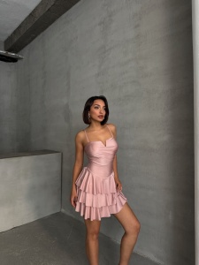 Rochie eleganta cu volane si aplicatii din strasuri - Img 5