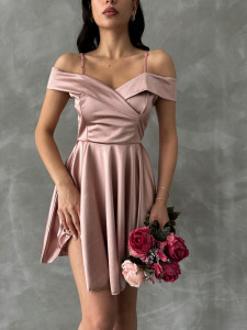 Rochie eleganta din satin scurta cu bretele - Img 5