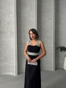 Rochie eleganta lunga din voal accesorizata cu strasuri - Img 5