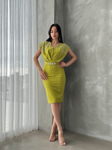Rochie eleganta midi accesorizata cu strasuri - Img 5