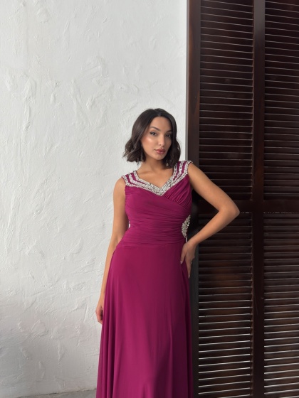 Rochie lunga din tull accesorizata cu strasuri - Img 2