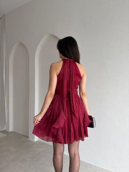 Rochie scurtă elegantă din satin cu falduri - Img 3