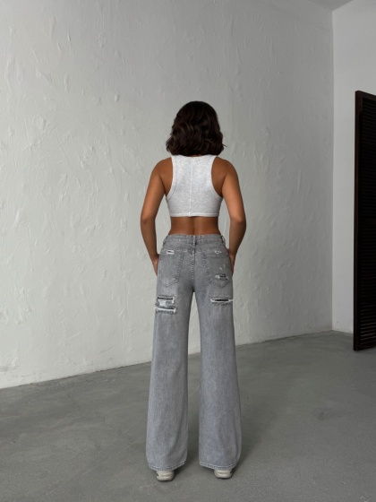 Blugi evazati cu rupturi la spate - Img 3