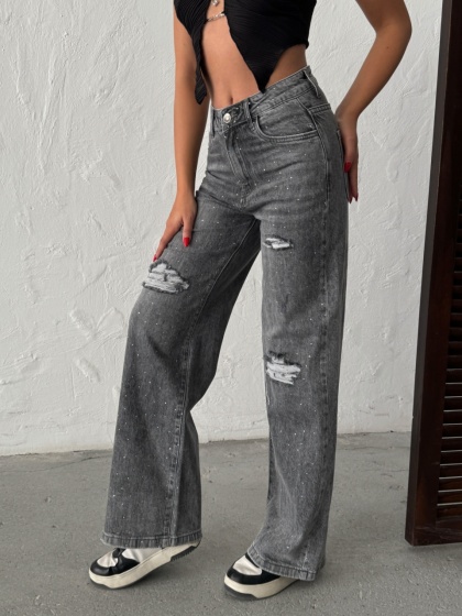 Blugi evazati cu rupturi si aplicatii din strasuri - Img 8