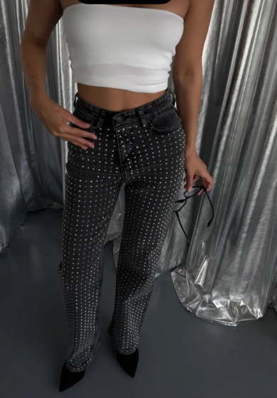 Blugi evazati usor elastici accesorizati cu strasuri - Img 5