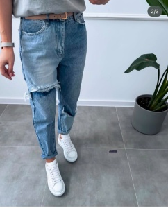 Blugi mom fit cu taietura asimetrica - Img 1