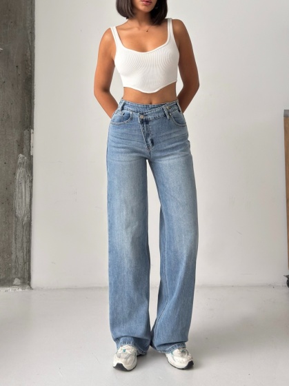 Blugi wide leg elastici cu talie petrecuta
