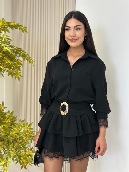 Rochie elegant scurta cu volane si ganituri din dantela