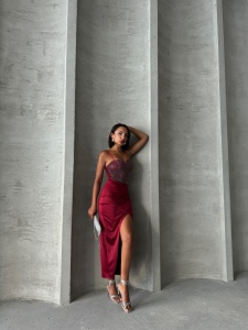 Rochie eleganta lunga cu aplicatie din plasa - Img 4