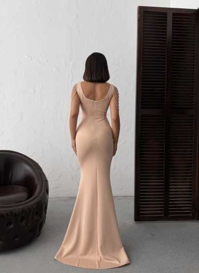 Rochie eleganta lunga tip sirena accesorizata cu lantisoare - Img 3
