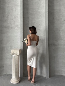 Rochie eleganta scurta cu aplicatii din strasuri - Img 2