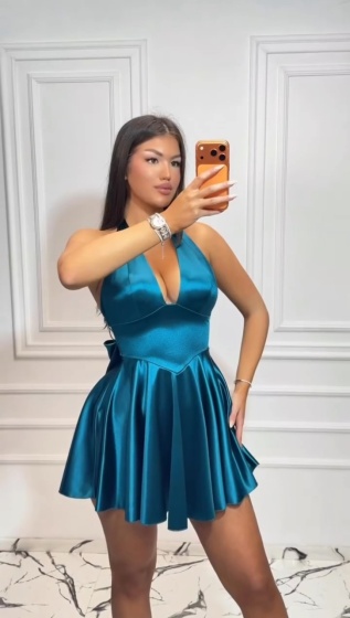 Rochie eleganta scurta din satin cu funda la spate - Img 2