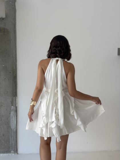 Rochie scurtă elegantă din satin cu falduri - Img 4