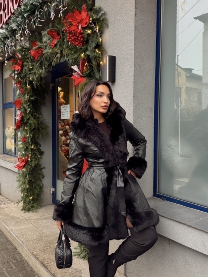 Geaca lunga din imitatie de piele cu blana artificiala