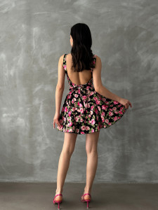 Rochie cu spatele gol cu imprimeu floral - Img 1