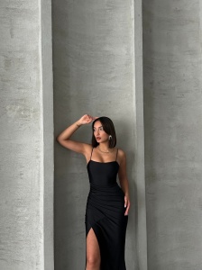 Rochie eleganta cu siret la spate accesorizata cu strasuri - Img 7