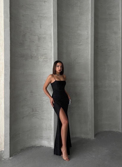 Rochie eleganta cu siret la spate accesorizata cu strasuri - Img 4