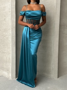 Rochie eleganta lunga cu detaliu transparent - Img 4