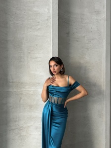Rochie eleganta lunga cu detaliu transparent - Img 8