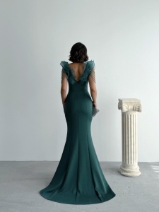 Rochie eleganta lunga tip sirena accesorizata cu lantisoare - Img 2