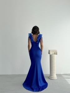 Rochie eleganta lunga tip sirena accesorizata cu lantisoare - Img 2