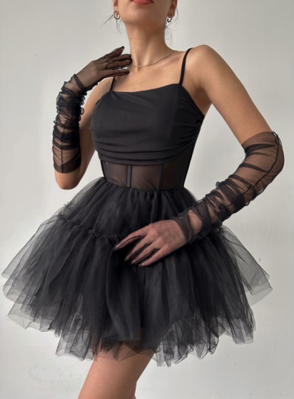 Rochie scurta din tul