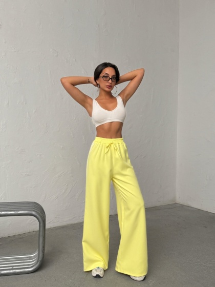 Pantaloni evazati cu detaliu dungi - Img 2