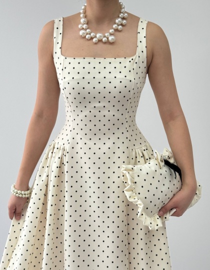 Rochie lunga cu imprimeu buline