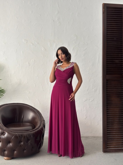 Rochie lunga din tull accesorizata cu strasuri - Img 3