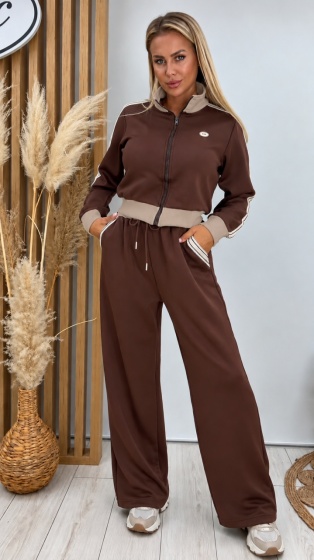 Set trening damă cu pantaloni evazați și dungi