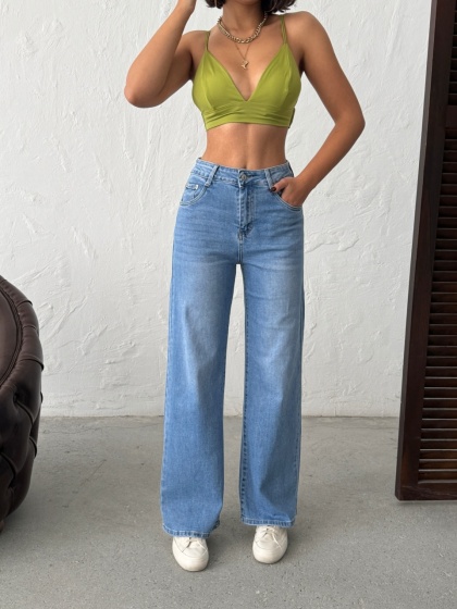 Blugi evazati cu rupturi la spate - Img 6