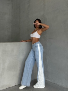 Blugi evazati elastici - Img 1
