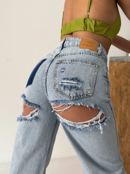 Blugi wide-leg cu rupturi pe posterior - Img 3