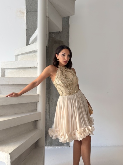 Rochie eleganta din satin creponat accesorizata cu paiete - Img 3