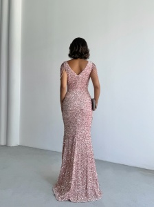 Rochie eleganta lunga cu paiete si lantisoare pe umeri - Img 3