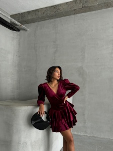 Rochie eleganta scurta din catifea cu volane - Img 5