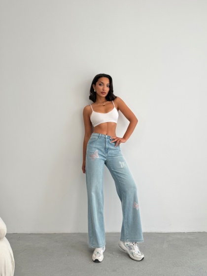 Blugi evazati elastici strasuri si design fluturi - Img 6