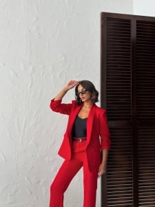 Compleu elegant cu sacou si pantalon evazat - Img 4