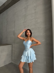 Rochie eleganta cu volane si aplicatii din strasuri - Img 8